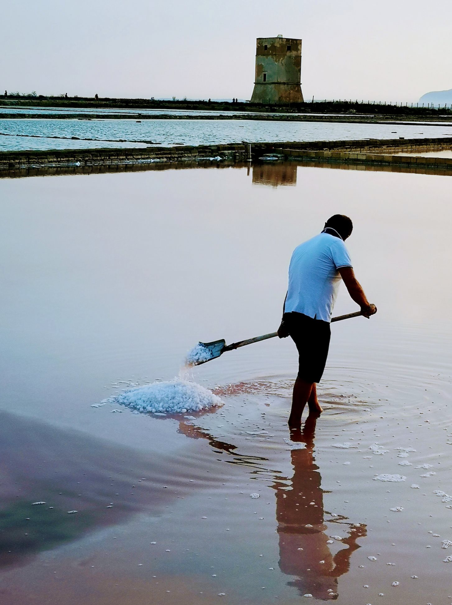 Salz von Marsala, Lagune mit Boot und Verkostung